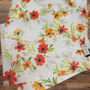 Fiesta Breezy Floral Water Repellent 4 Piece Placemats Multicolored — NEW